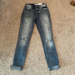 NWT Kancan High Rise Super Skinny jeans